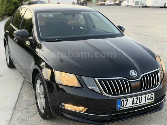  Skoda Octavia 1.6 TDI-otomatik 2018 Model 