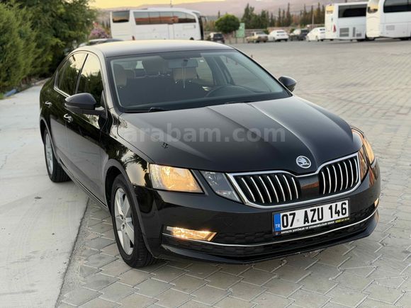  Skoda Octavia 1.6 TDI-otomatik 2018 Model 