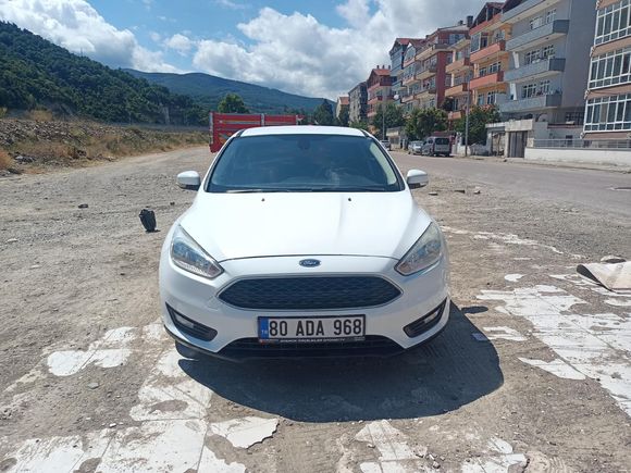 Sahibinden Ford Focus 1.6 Ti-VCT Style 2015 Model