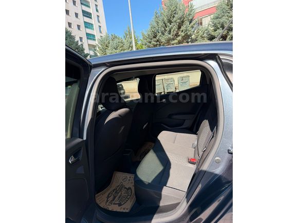 Sahibinden Renault Clio 1.0 TCe Touch 2021 Model 
