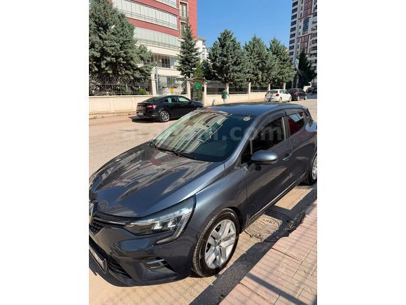 Sahibinden Renault Clio 1.0 TCe Touch 2021 Model 