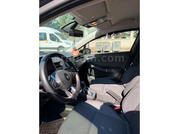 Sahibinden Renault Clio 1.0 TCe Touch 2021 Model 