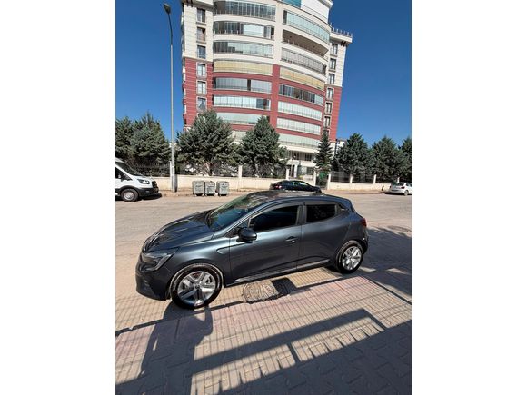 Sahibinden Renault Clio 1.0 TCe Touch 2021 Model 