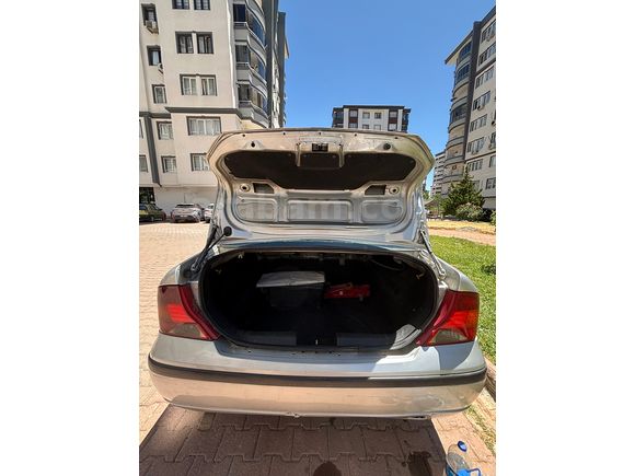 Sahibinden Ford Focus 1.8 TDCi Comfort 2004 Model 