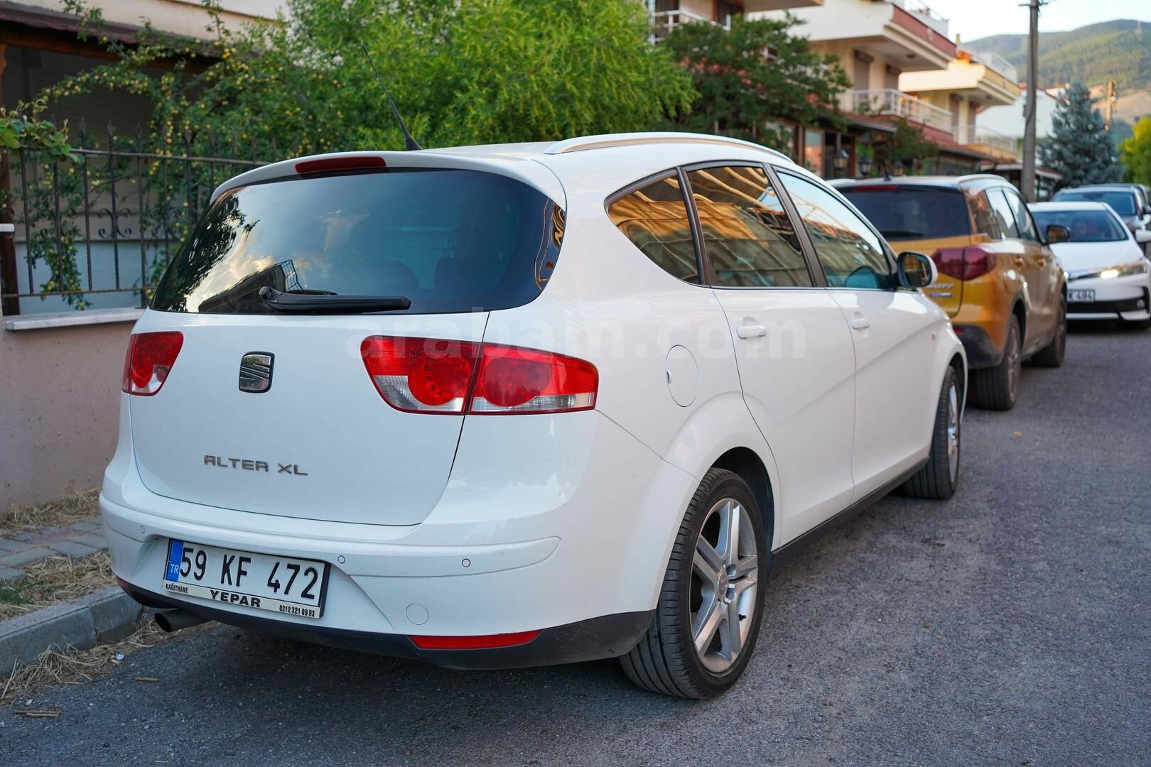 Sahibinden Seat Altea 1.6 TDI Style XL 2011 Model Balıkesir 88.400 km Beyaz 3