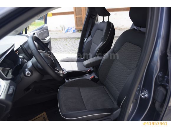 Hatasız 2020 Renault Clio 1.0 TCe Icon Manuel