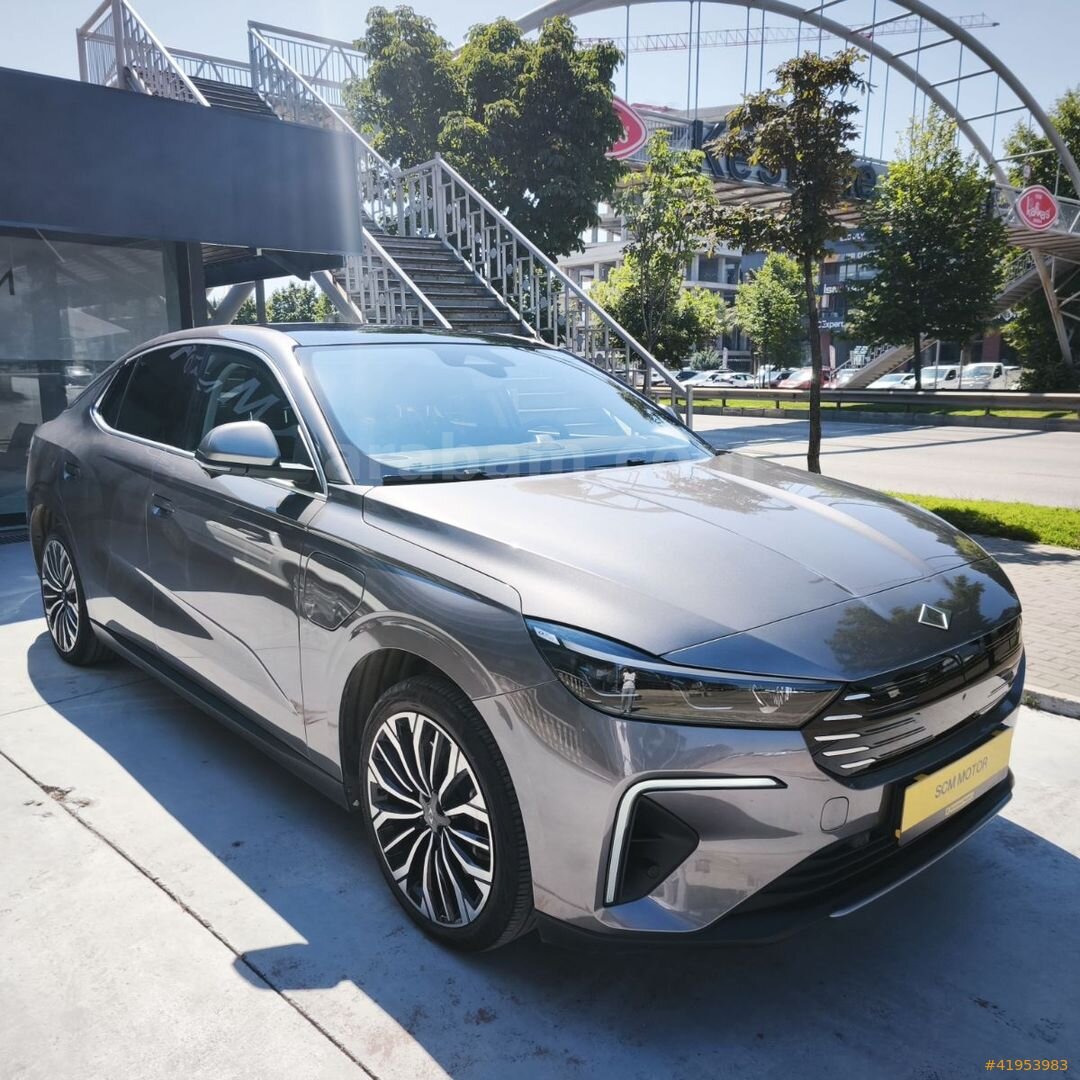 Galeriden TOGG T10F V2 Uzun Menzil 2025 Model Bursa 9.500 km Gri 2