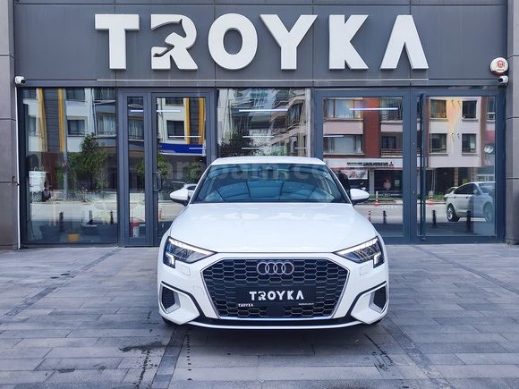 TROYKA'DAN 2024 AUDİ A3 SPORTBACK 35 TFSI ADVANCED