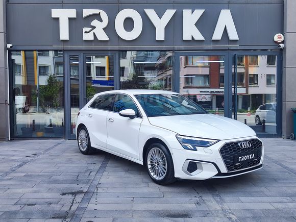 TROYKA'DAN 2024 AUDİ A3 SPORTBACK 35 TFSI ADVANCED