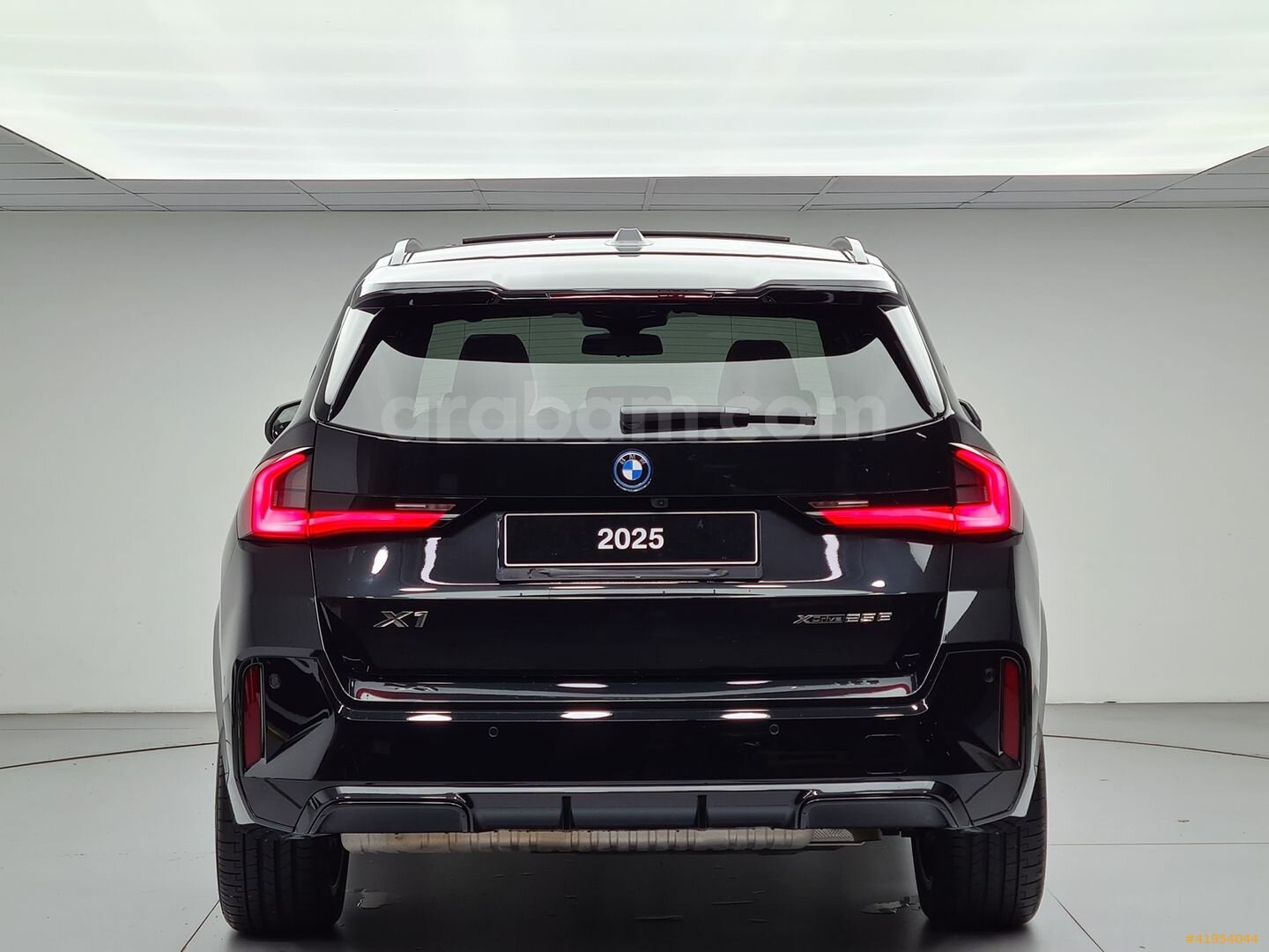 KOSİFLER OTO BOSTANCI 2025 MODEL BMW X1 6