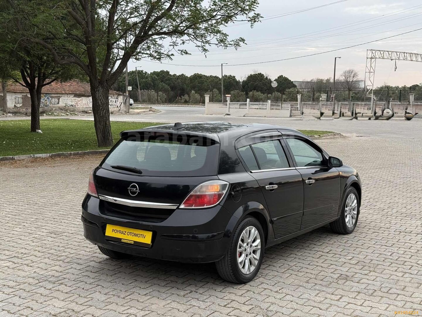 Galeriden Opel Astra 1.6 Enjoy 2009 Model Manisa 246.000 km Siyah 7