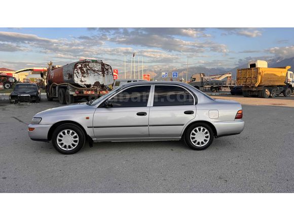 Toyota Corolla 1.6 XEi 1996 Model 