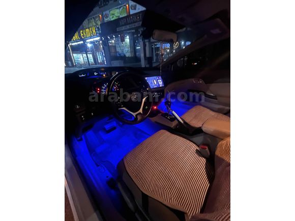 Sahibinden Honda Civic 1.6i VTEC Premium 2013 Model 