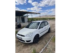Sahibinden Ford Fiesta 1.4 Comfort 2005 Model 