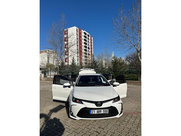 Sahibinden Toyota Corolla 1.5 Dream 2021 Model 