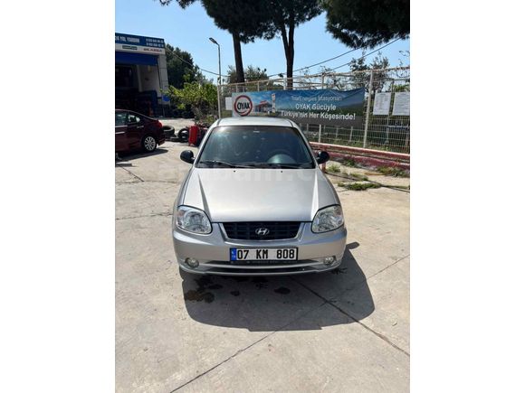Bayandan Sahibinden Hyundai Accent 1.5 CRDi LS 2004 Model 