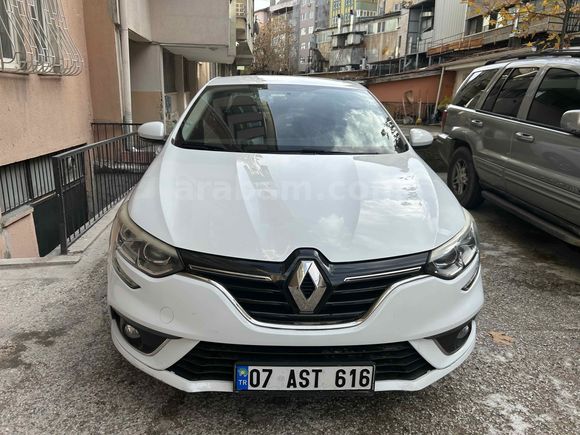 Sahibinden Renault Megane 1.6 Joy 2017 Model 