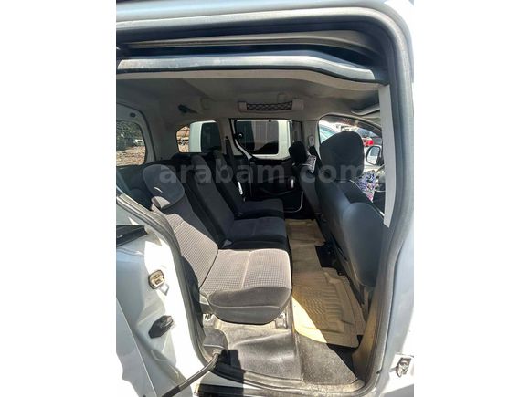 2011 berlingo combi sx 