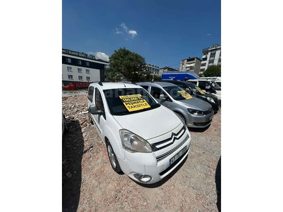 2011 berlingo combi sx 