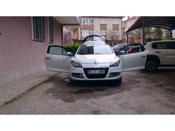 Sahibinden Renault Megane 1.5 dCi GT-Line 2012 Model 