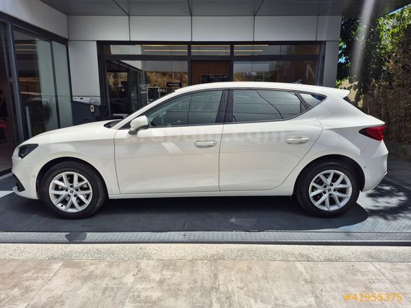 KİA ŞİMŞEK 2. EL - 2024 Seat Leon 1.0 eTSI 110Hp DSG Style