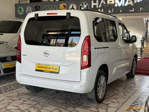 2023 MODEL HATASIZ BOYASIZ OTOMATİK OPEL COMBO 1.5 D ULTİMATE
