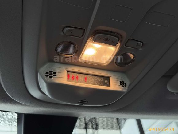 2023 MODEL HATASIZ BOYASIZ OTOMATİK OPEL COMBO 1.5 D ULTİMATE