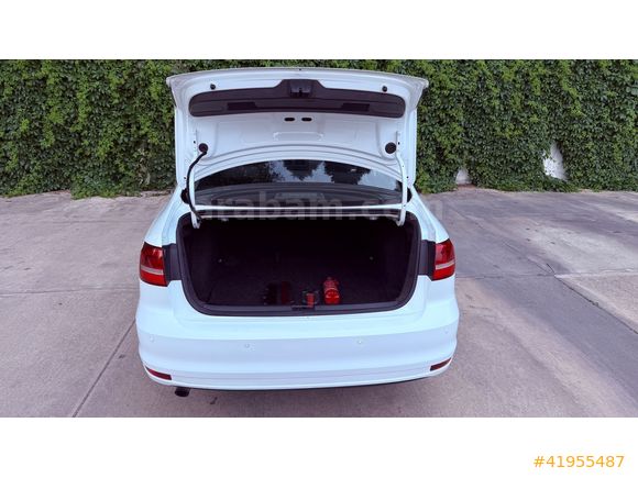 AED OTOMOTİV DEN 2015 JETTA 1.2 TSİ MANUEL