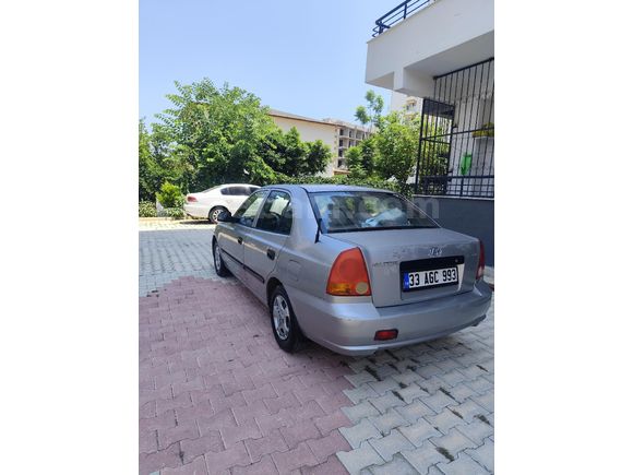 Sahibinden Hyundai Accent 1.3 Admire 2005 Model