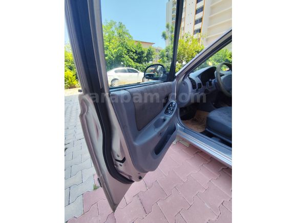 Sahibinden Hyundai Accent 1.3 Admire 2005 Model