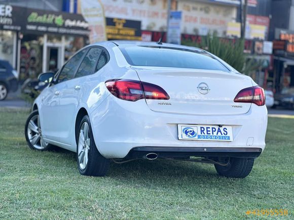 (HATASIZ)OPEL ASTRA 1.4 T FULL PAKET
