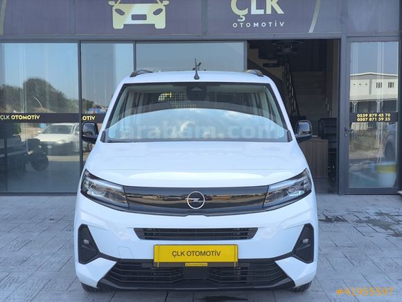 2025 HATASIZ GARANTİLİ 17 BİN KM OPEL COMBO %20 TAM FATURA
