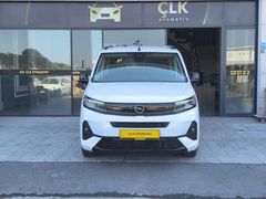 2025 HATASIZ GARANTİLİ 17 BİN KM OPEL COMBO %20 TAM FATURA