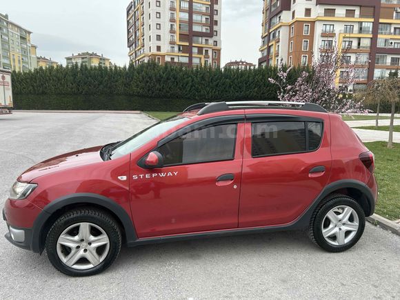 Sahibinden Dacia Sandero 0.9 TCe Stepway Easy-R 2016 Model 