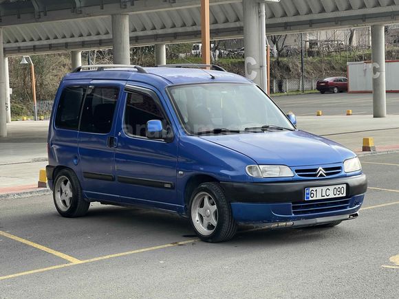 Sahibinden Citroen Berlingo 1.9 D otomobil ruhsatlı Multispace 2000 Model  312.000 km Mavi