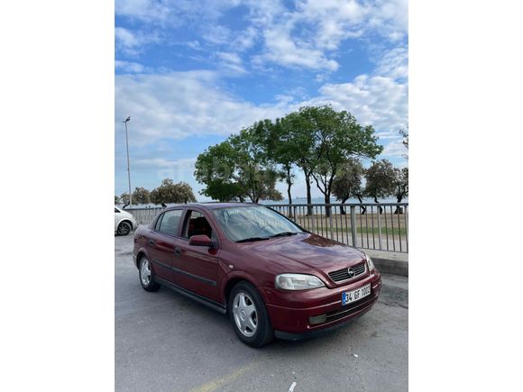 Sahibinden Opel Astra 1.6 CD 2000 Model  265.000 km Kırmızı