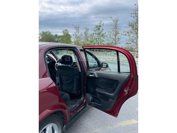 Sahibinden Opel Astra 1.6 CD 2000 Model  265.000 km Kırmızı