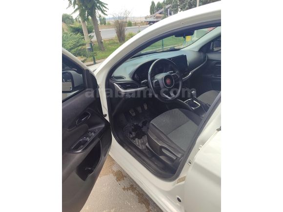 Sahibinden Fiat Egea 1.4 Fire Easy Plus 2018 Model Isparta 123.000 km Beyaz