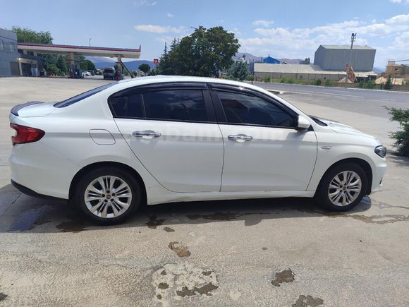 Sahibinden Fiat Egea 1.4 Fire Easy Plus 2018 Model Isparta 123.000 km Beyaz