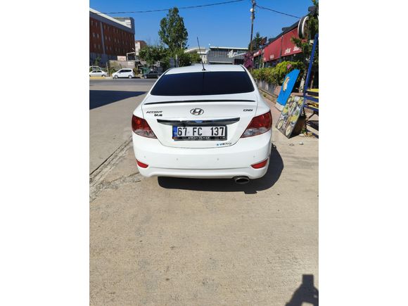 Sahibinden Hyundai Accent Blue 1.6 CRDI Prime 2014 Model
