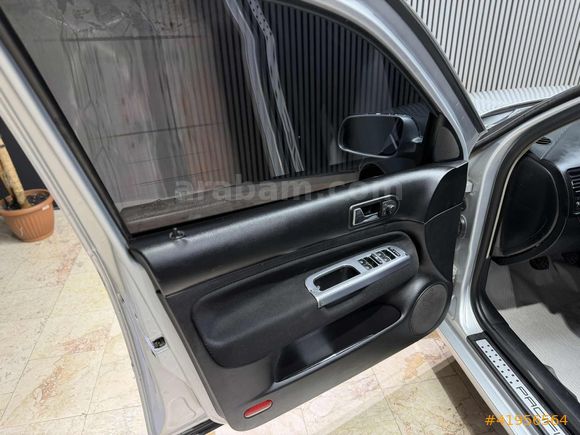 GÜRDOĞAN|2004 VW BORA 1.6 PASİFİC LPG 3P BOYA DEĞİŞENSİZ TEMİZ