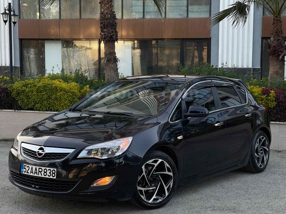 OPEL ASTRA j 2010 1.6 GÖRÜLMEYE DEGER
