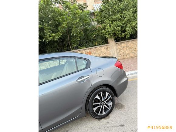 DEGİŞENSİZ COSMİC FB7 OTOMATİK