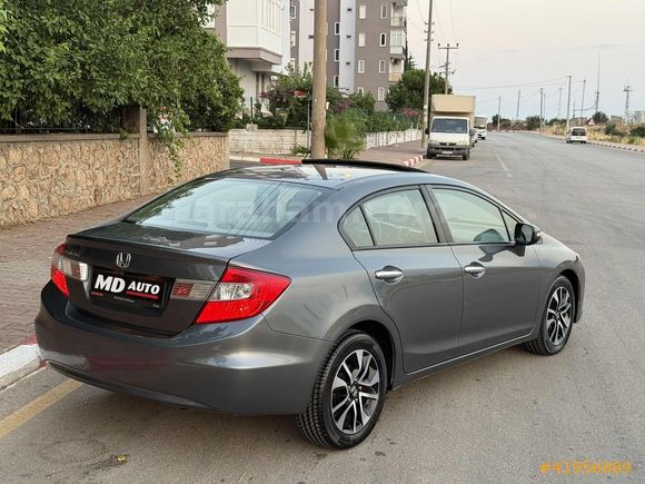 DEGİŞENSİZ COSMİC FB7 OTOMATİK