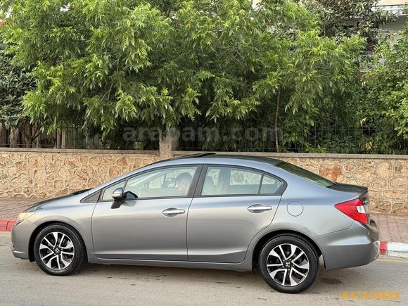 DEGİŞENSİZ COSMİC FB7 OTOMATİK