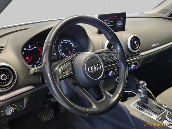 OTOMOL MERTER 2016 AUDI A3 SEDAN 1.0 TFSI DYNAMIC