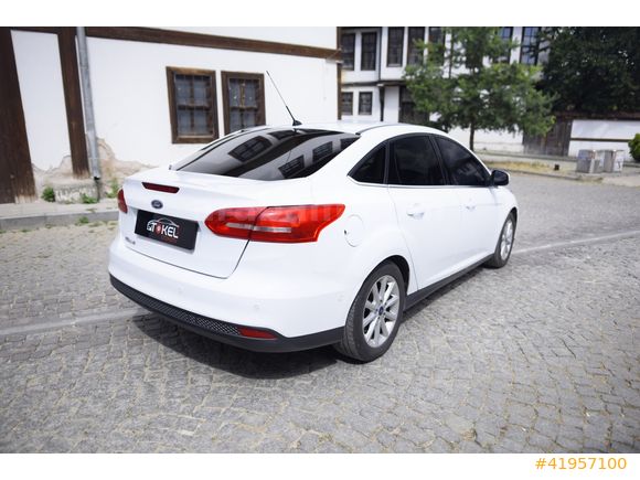 2015 Ford Focus 1.5 TDCi Titanium