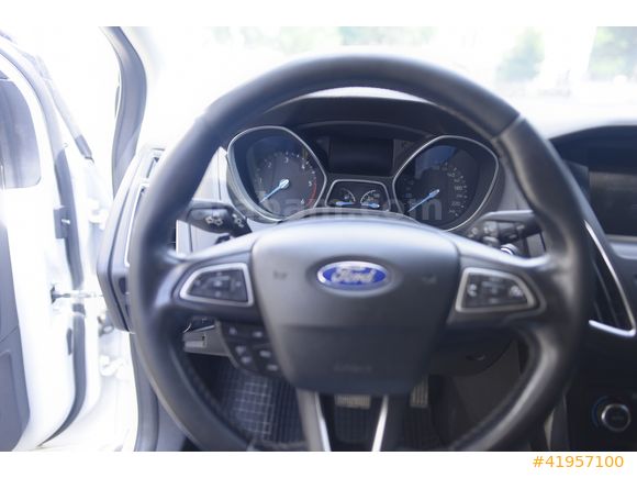 2015 Ford Focus 1.5 TDCi Titanium