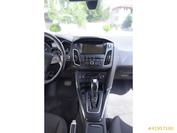 2015 Ford Focus 1.5 TDCi Titanium