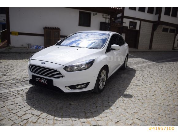 2015 Ford Focus 1.5 TDCi Titanium